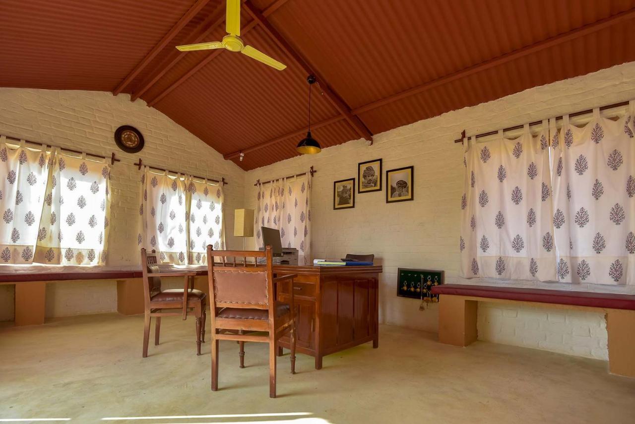 Camp Lands End Hotell Pushkar Eksteriør bilde