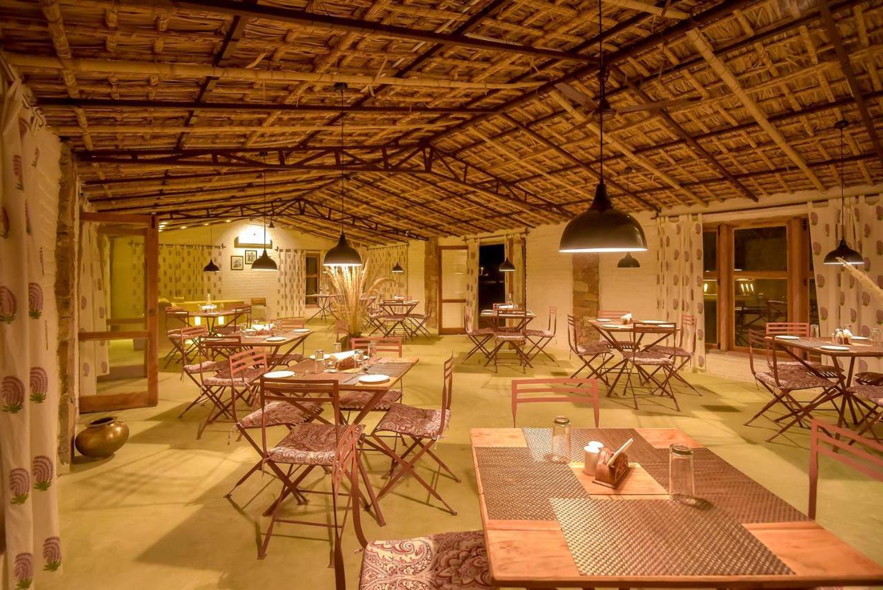 Camp Lands End Hotell Pushkar Eksteriør bilde