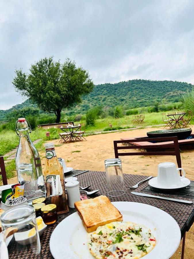Camp Lands End Hotell Pushkar Eksteriør bilde